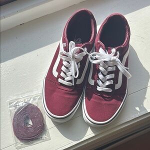 Vans Women’s Ward Sneaker